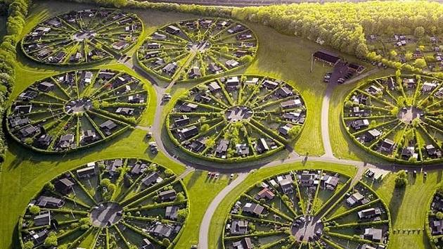 DÜZENLİ ŞEHİRLER