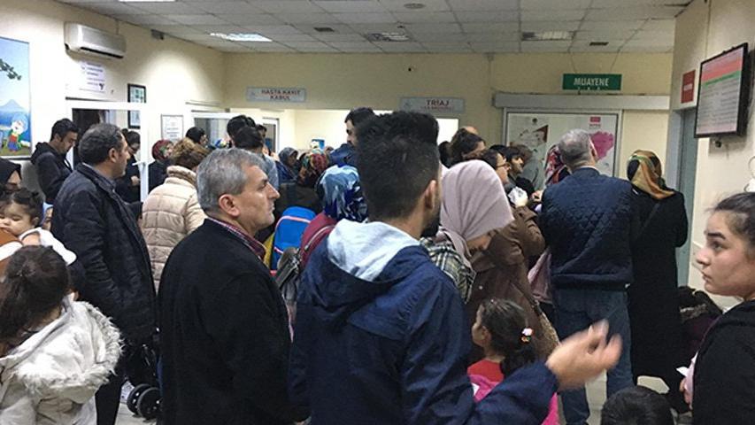 Edirne'de Binlerce Kişi Kovid-19 Testi İçin Hastaneye Akın Etti