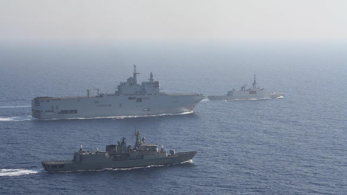 Yunanistan ve ABD, Girit Açıklarında Ortak Tatbikat Yaptı