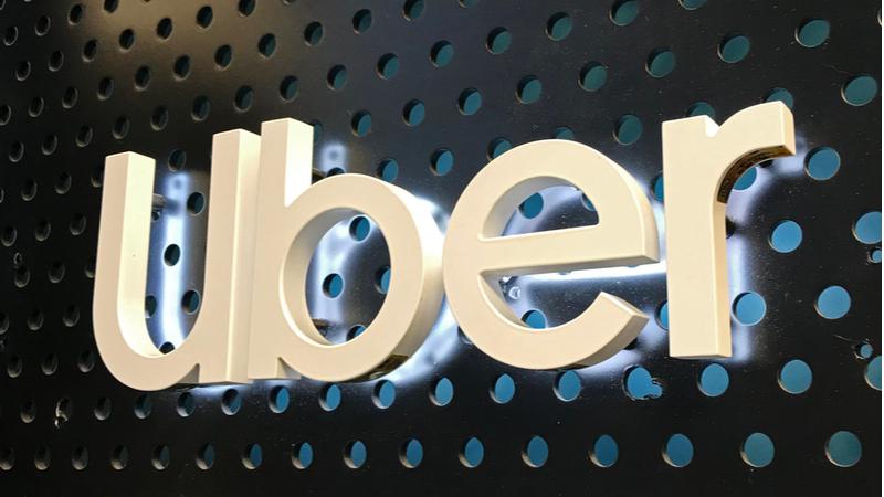 Uber Vitrolarıyla Döndü