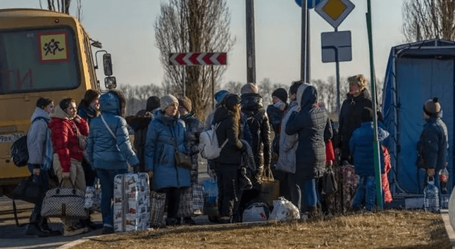 AB: En Az 300 Bin Ukraynalı Geldi, Daha Fazlası İçin Hazırlık Yapıyoruz