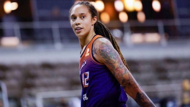 Rusya'da Tutuklanan ABD'li Kadın Basketbolcu Griner'dan İyi Haber