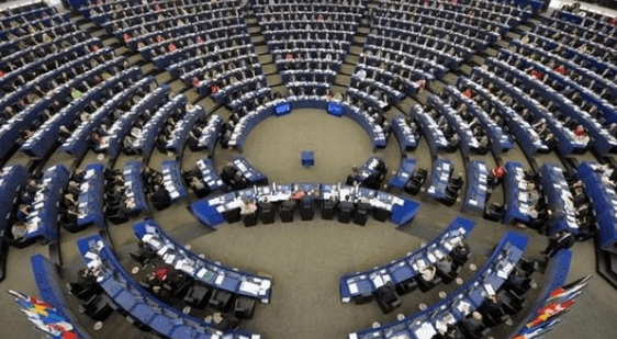 Avrupa Birliği'nde Seçmen Yaşı Her Yerde 16 Oldu