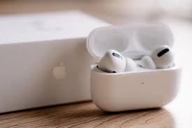 Teksaslı Aile, AirPod Uyarısının Oğullarında İşitme Hasarına Sebep Olduğu İddiasıyla Apple'a Dava Açtı
