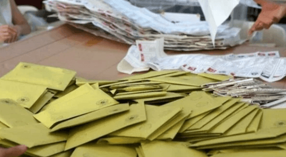 İlk Defa Oy Kullanacak Genç Seçmenlerin Oy Oranları Açıklandı