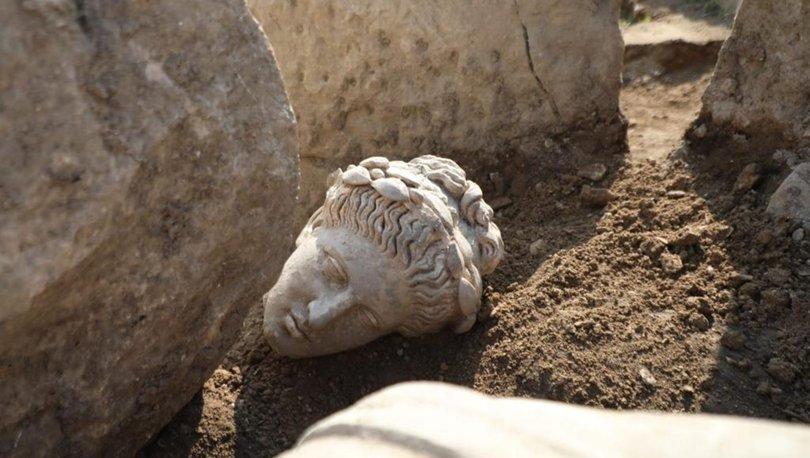 Prusias Ad Hypium Antik Kenti'nde Apollon Heykeli Bulundu