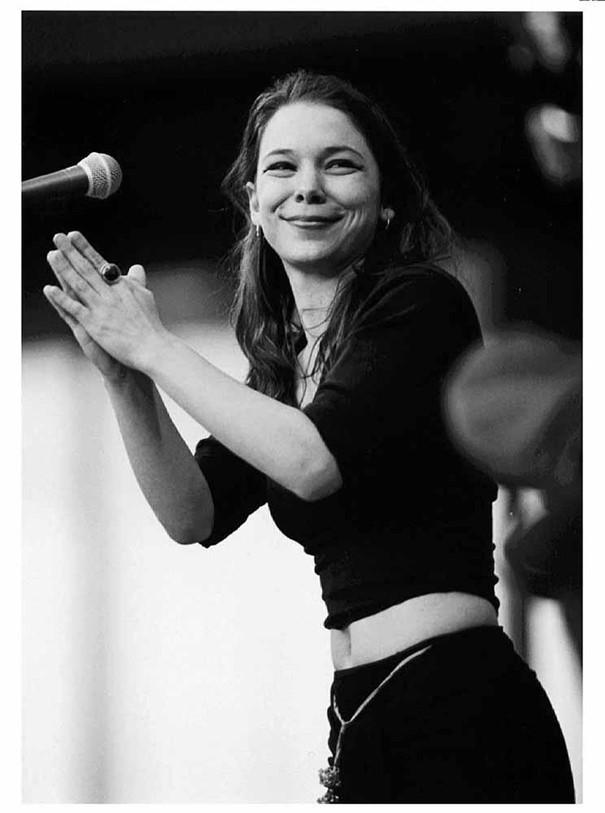 Lhasa de Sela: Sirk Müdürünün Göçebesi