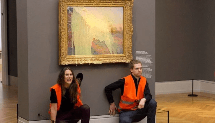 131 Yıllık Claude Monet Tablosuna Saldırı