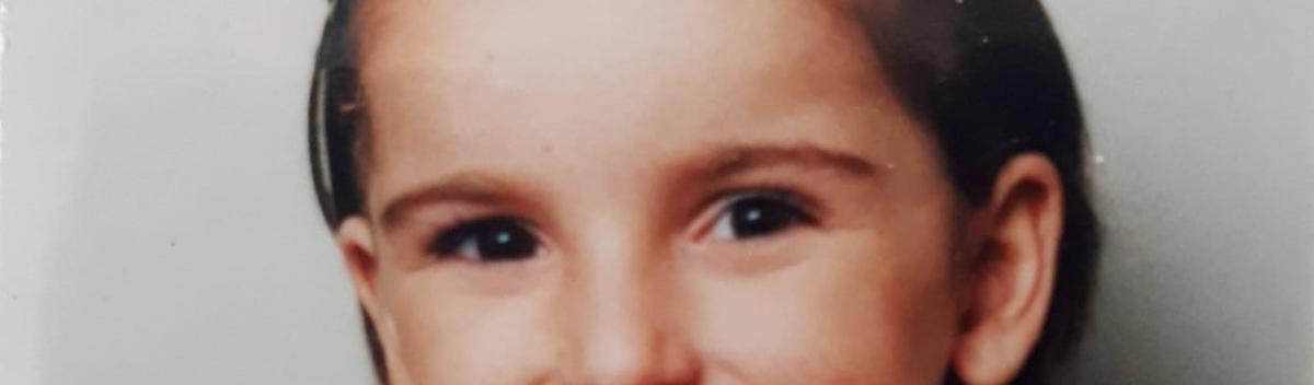 Bana Uzak Kendime Yakın