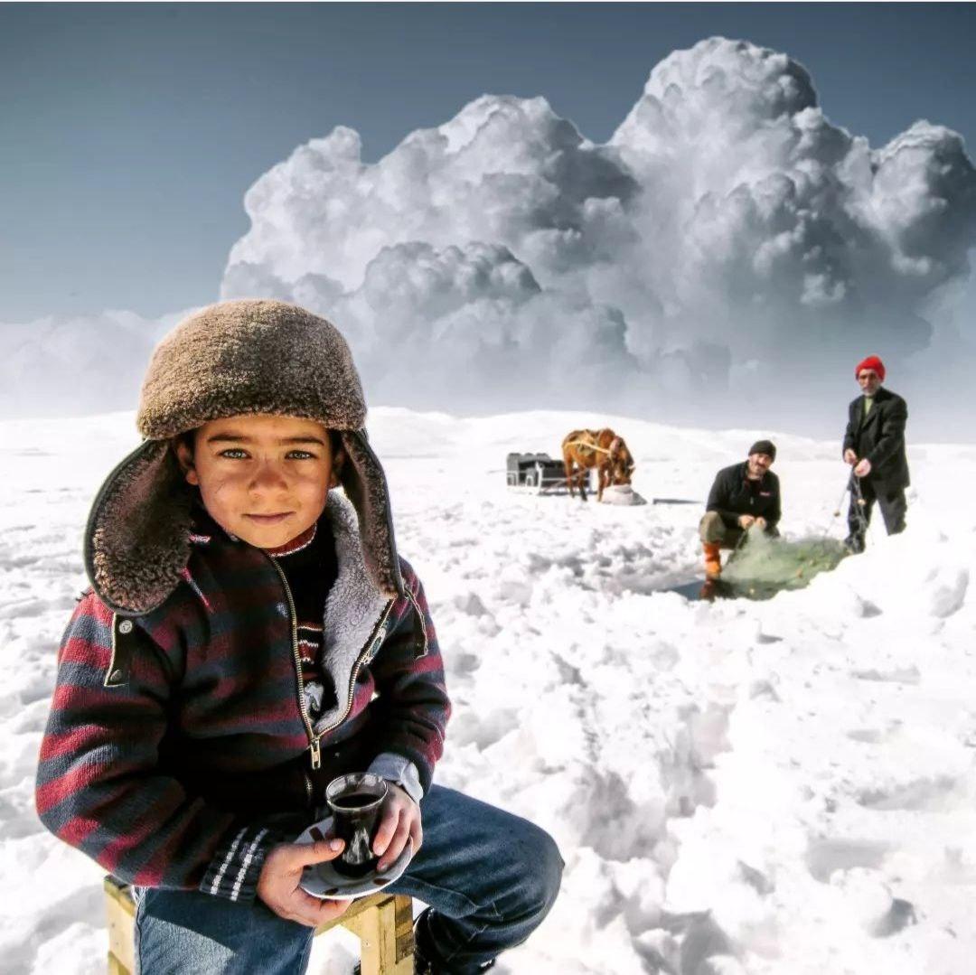 Anadolu'nun Masum Gülüşleri: Çocukların Dünyasına Yolculuk