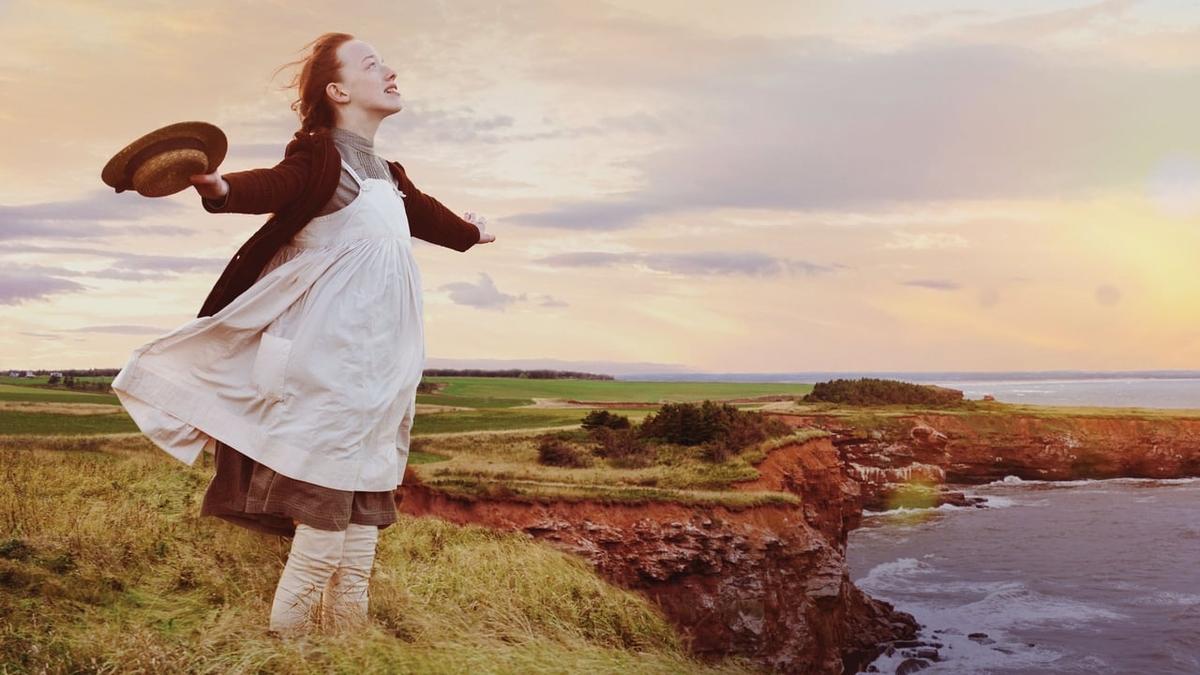 Why We Love Anne With An E?