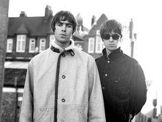 Oasis: Britpop Öncüleri ve Müzik Devrimcileri
