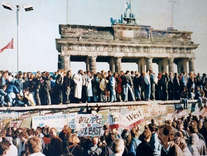 The Fall of the Berlin Wall: Symbolism and Historical Significance