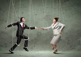 İkili İlişkilerde Neler Yapmamalıyız?