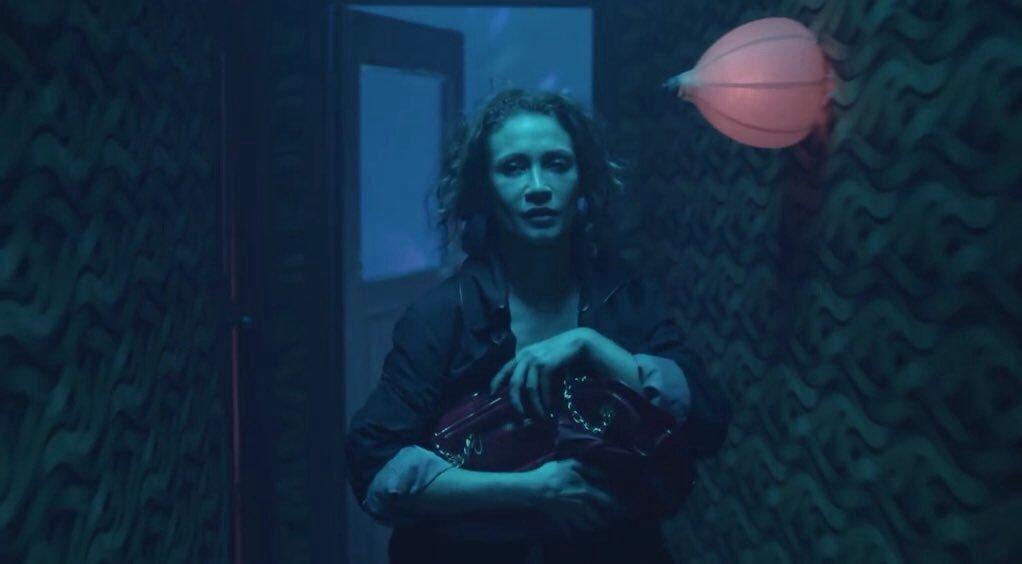 İyileşmemiş Çocukluk Üzerine - Çekmeceler