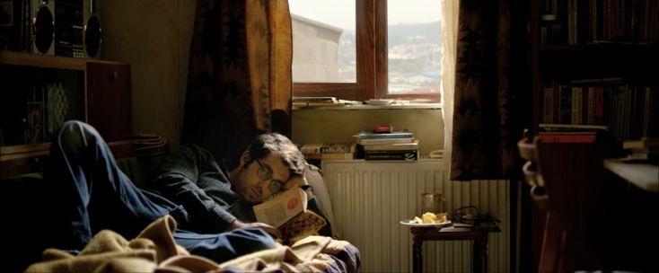 Ahlat Ağacı: Taşradaki Edebiyat