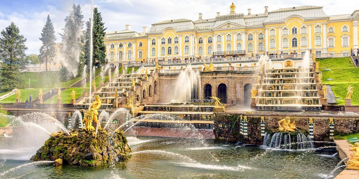 Peterhof Sarayı: Rusya'nın Versay'ı