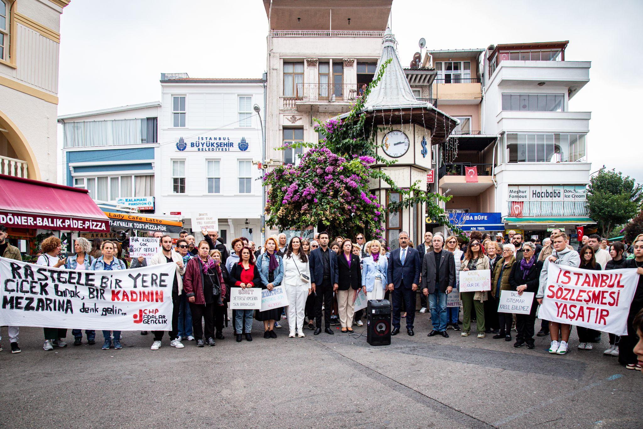 Sen De Şiddete ‘Dur’ De