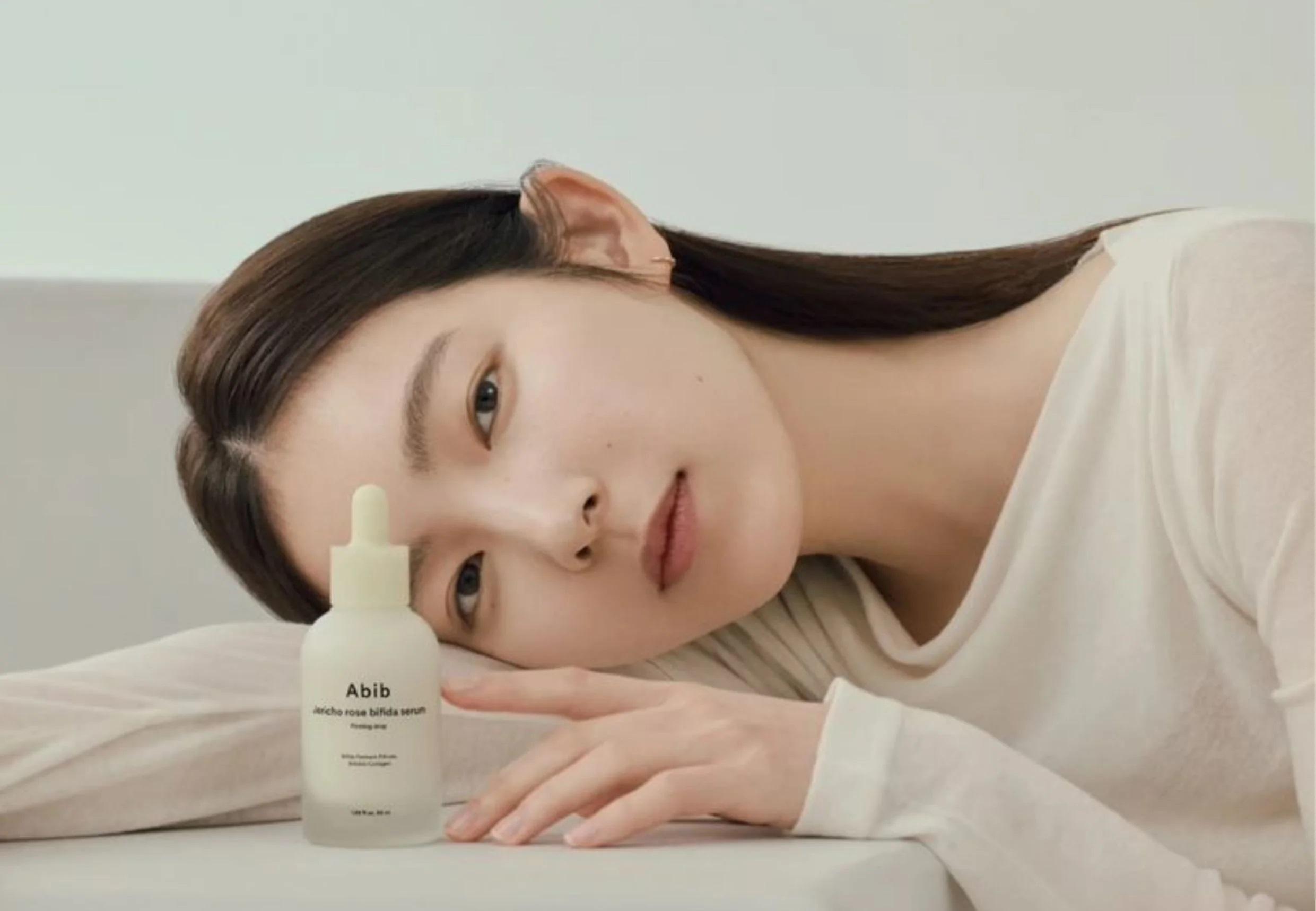 Korelilerin 10 Adımlı Cilt Bakım Rutini: Parlayan Ciltlerin Sırrı