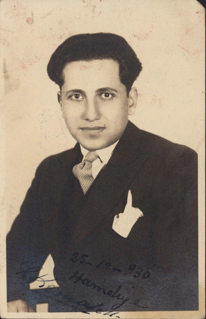 Suut Kemal Yetkin Bir Gece Yarısı Denemesine Eleştiri Yazısı