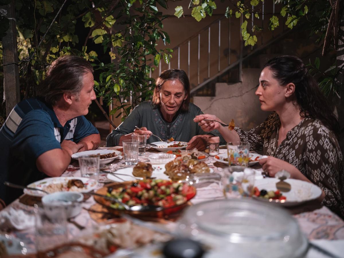 Mukkaderat:Sıcak Bir Karadeniz Hikayesi