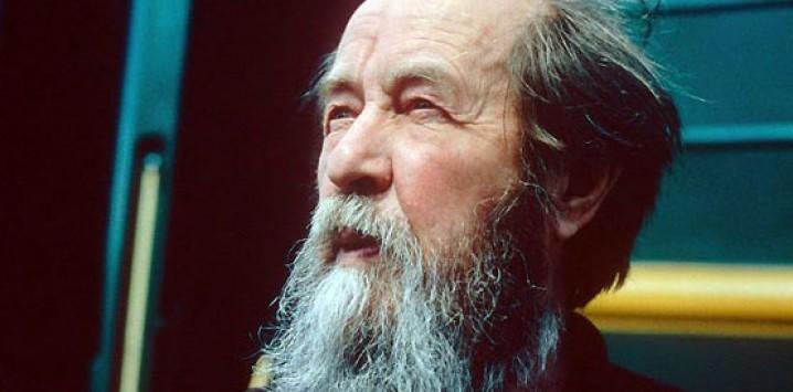 Aleksandr Isayeviç Soljenitsin ve Gulag Takımadaları