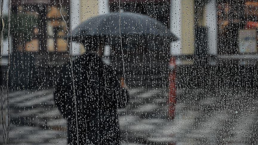 Meteoroloji'den Sağanak ve Fırtına Uyarısı
