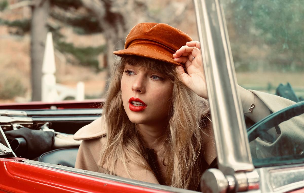 Taylor swift and how she reshaped the music industry