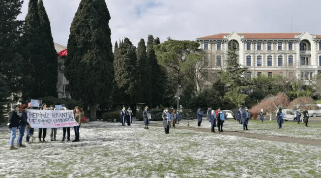 Boğaziçi'nde Akademisyenlerin Nöbeti 381'inci Gününde