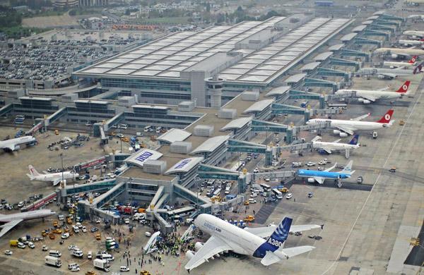 Kaçak Göçmen, Güney Afrika'dan Hollanda'ya Uçarken Burun Tekerleğinde Hayatta Kaldı