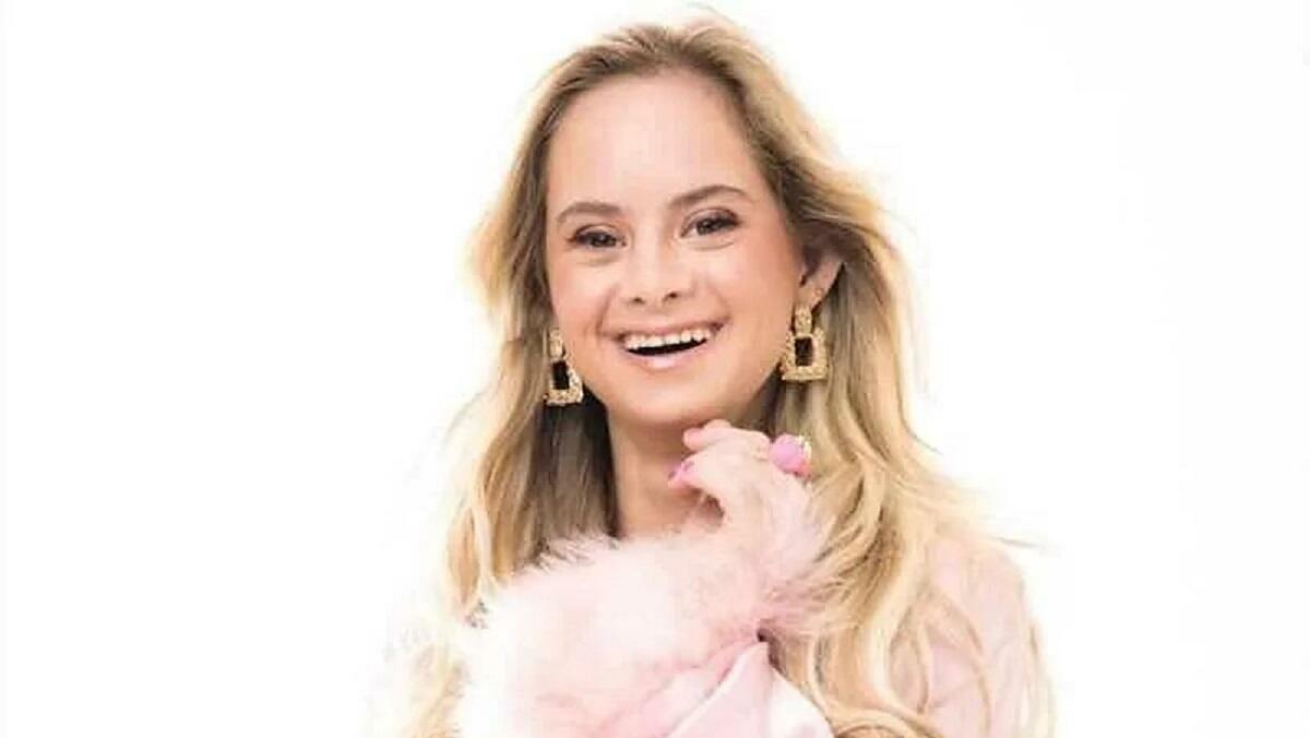 Victoria Secret’ın İlk Down Sendromlu Modeli