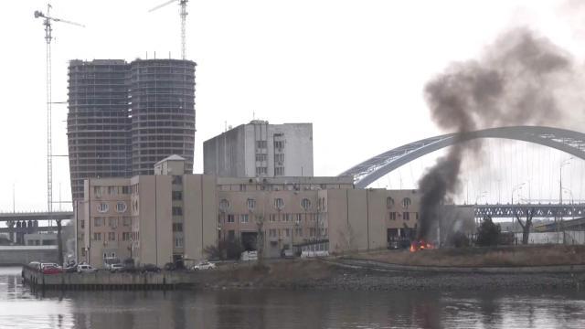 Rus Tankları Kiev'e Girmeye Çalışıyor!
