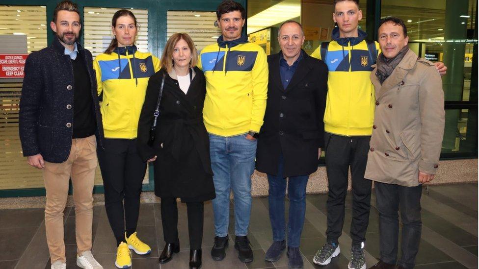 Türkiye'de Mahsur Kalan Ukraynalı Bisikletçiler İtalya'ya Getirildi