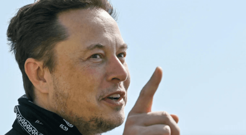 Elon Musk, Twitter'ın Tamamını Satın Almak İçin Teklif Yaptı