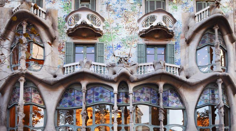 Adıyla Ses Getiren Ünlü Mimarlar ve Yapıları