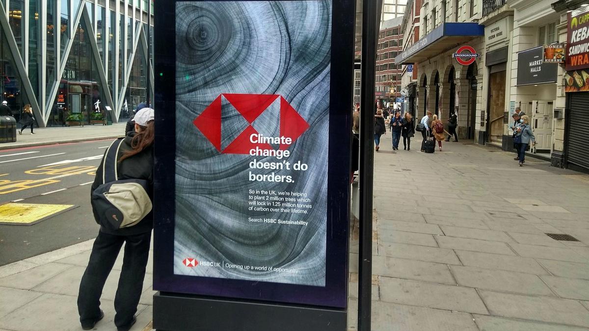 HSBC, İklim Değişikliği Yorumlarından Ötürü Bankacıyı Askıya Aldı