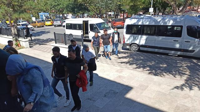 Yunanistan'a Kaçmaya Çalışan FETO Şüphelileri Yakalandı