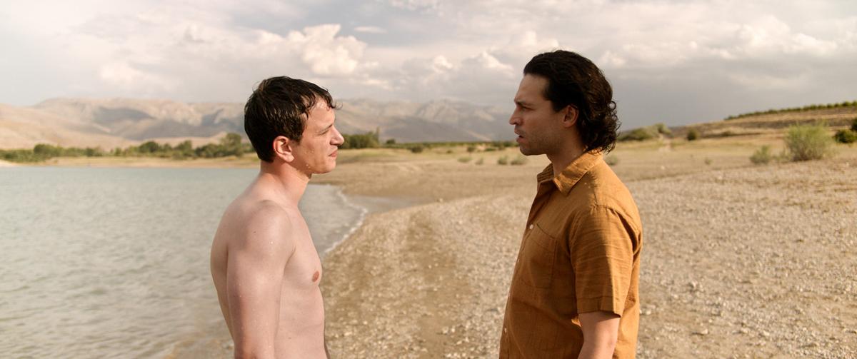 Kurak Günler / Burning Days