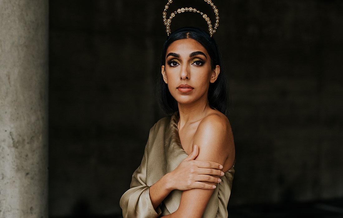 Rupi Kaur: 21. Yüzyıl Feminizm Şairi