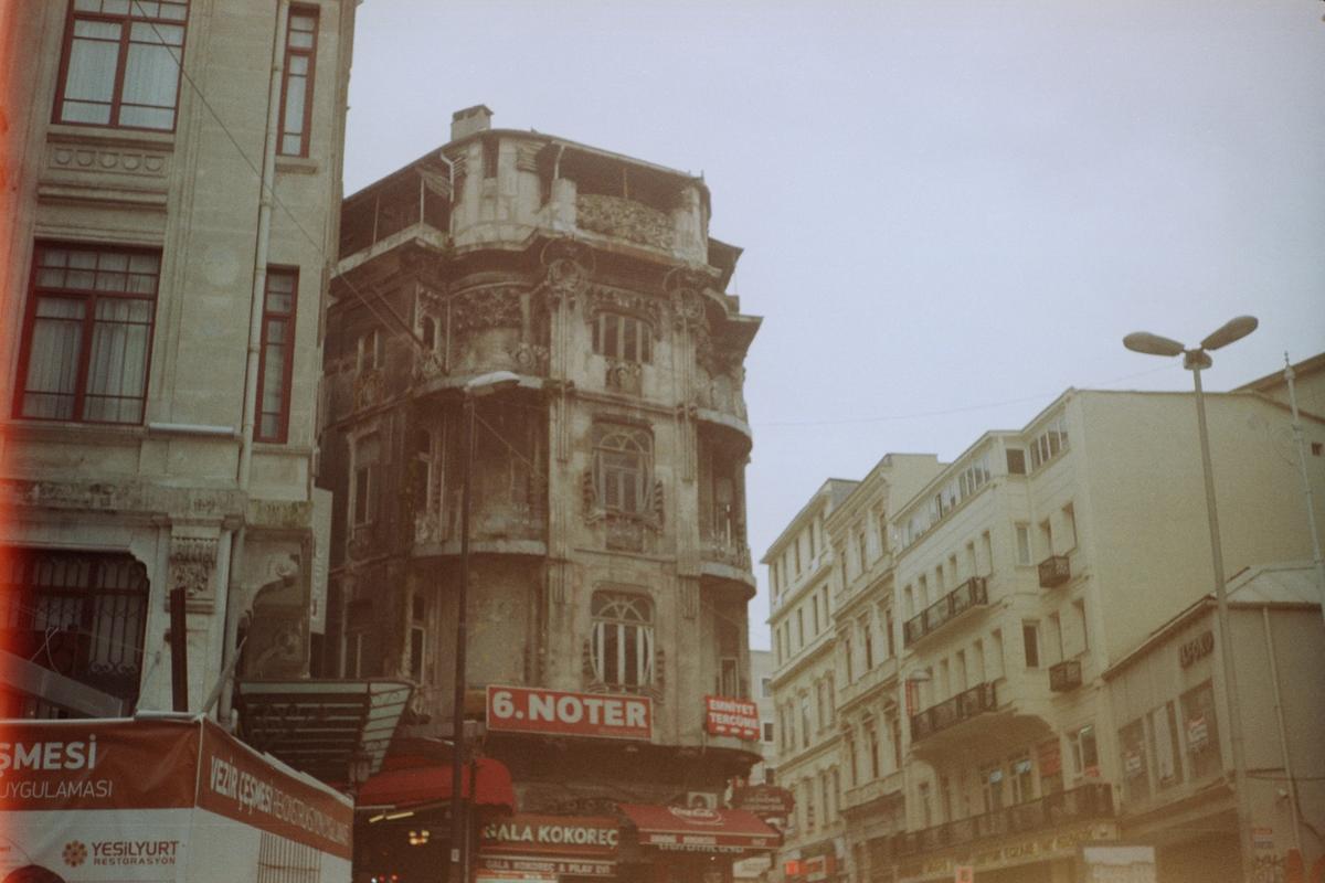 Analog Fotoğrafçılığa Kısa Bir Bakış: Geçmişe Duyulan Özlem