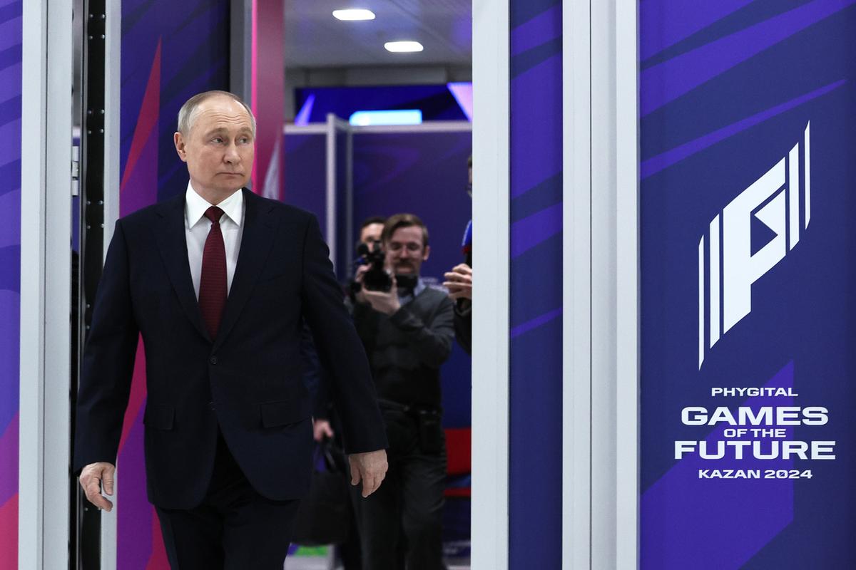 Putin "Geleceğin Oyunları" için Kazan'da
