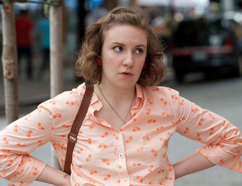 "Hannah Horvath'ın Gardırobuna Bir Bakış: Gerçeklik ve Özgünlük İçin Bir Moda Manifestosu"