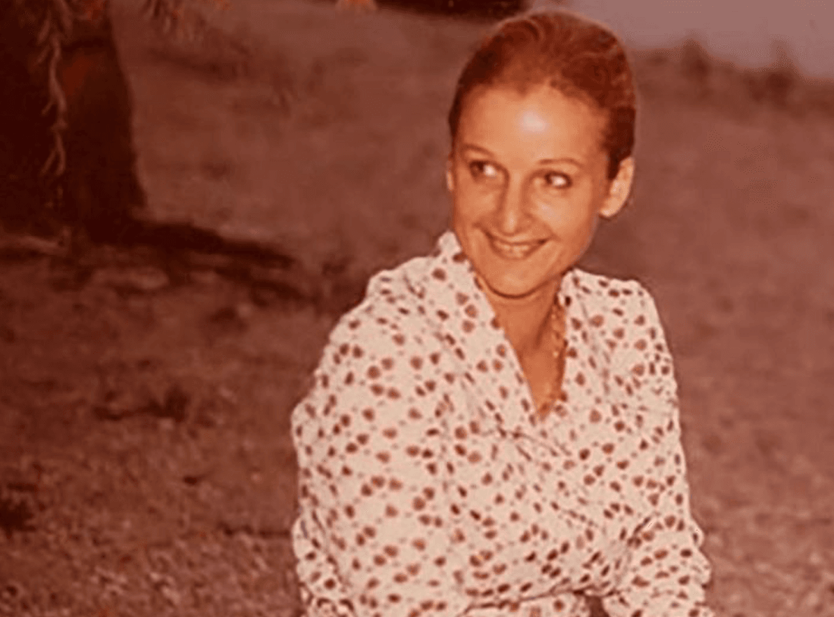 Şafak and Tuhaf Bir Kadın: Female Gaze - Socialism and Society