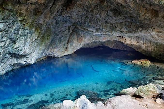 Zeus Mağarası: Kuşadası'nın Gizemli Cenneti