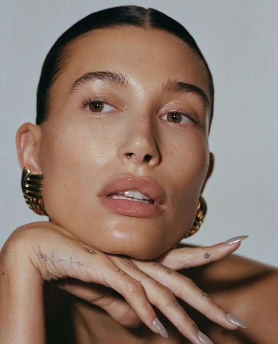 Minimal Makyajla Maksimum Etki: Clean Girl Makeup