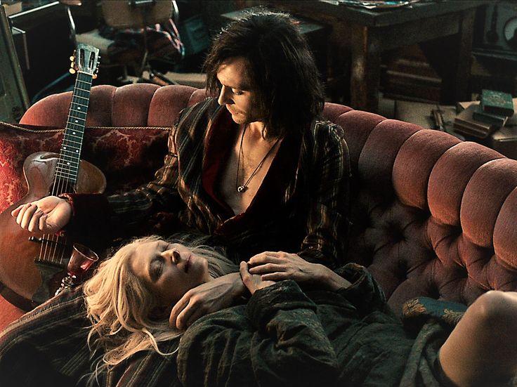 Sadece Aşıklar Hayatta Kalır