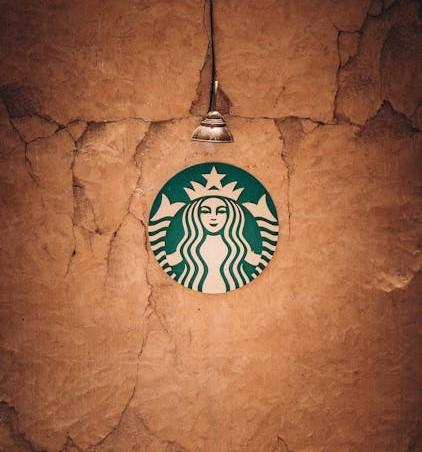 Starbucks’ın Logo Hikayesi