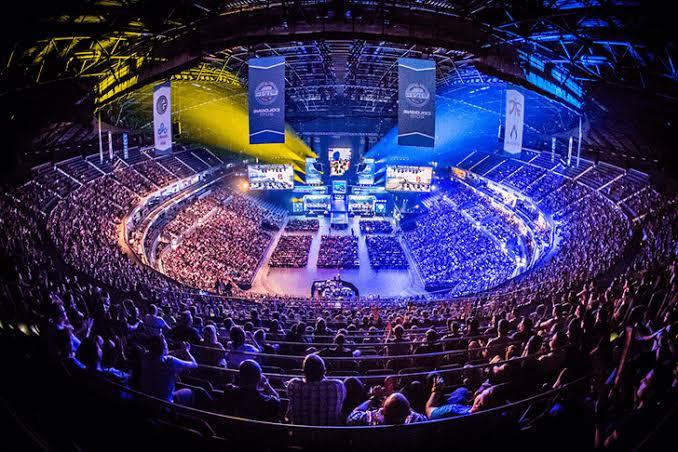 E-Sporların Yükselişi: Dijital Dünyanın Yeni Arenası