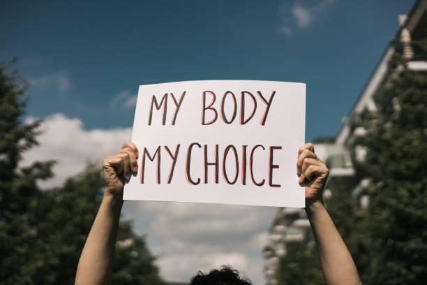 ''Seçim Feminizmi'' Choice Feminism'e Bir Bakış ve Eleştiri