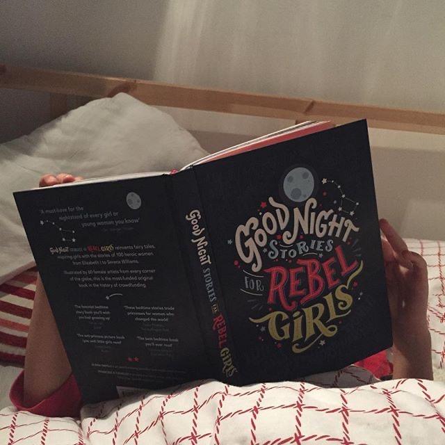 Asi Kızlara Uykudan Önce Hikayeler